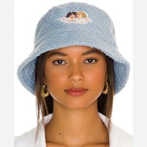 Fiorucci angels sherpa faux fur bucket hat